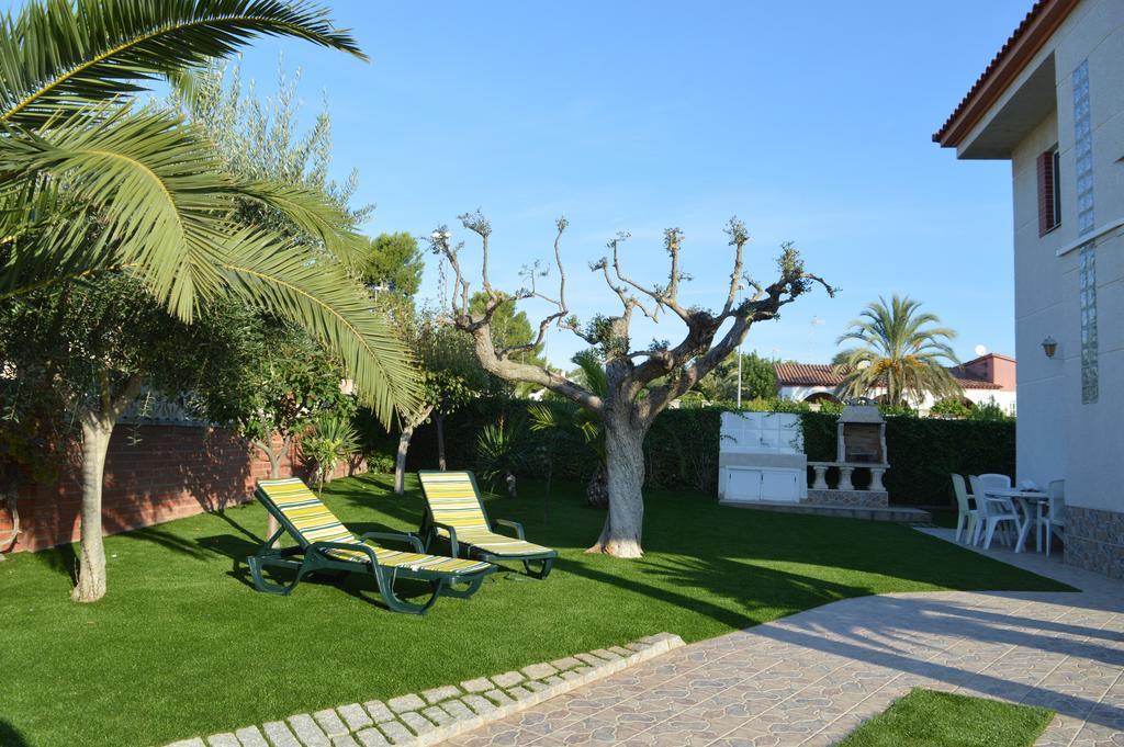 Vista Cunit Villa Cubelles Buitenkant foto